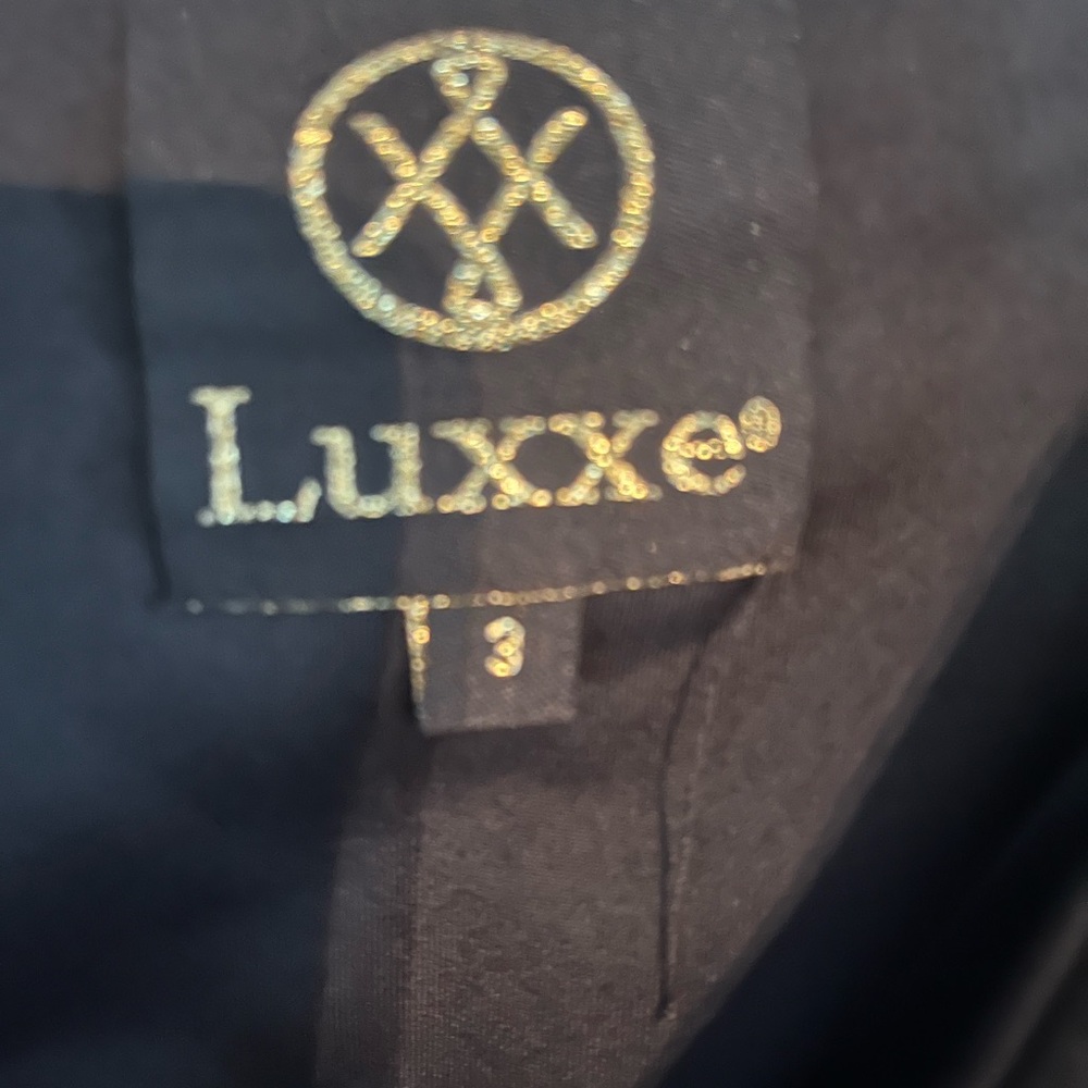 Luxxe top - Picture 3 of 5